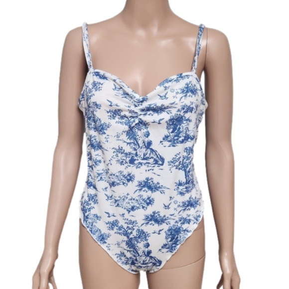 shein curve Tops - Shein curve Snap bottom Woman's Strappy T-shirt (code-P154)